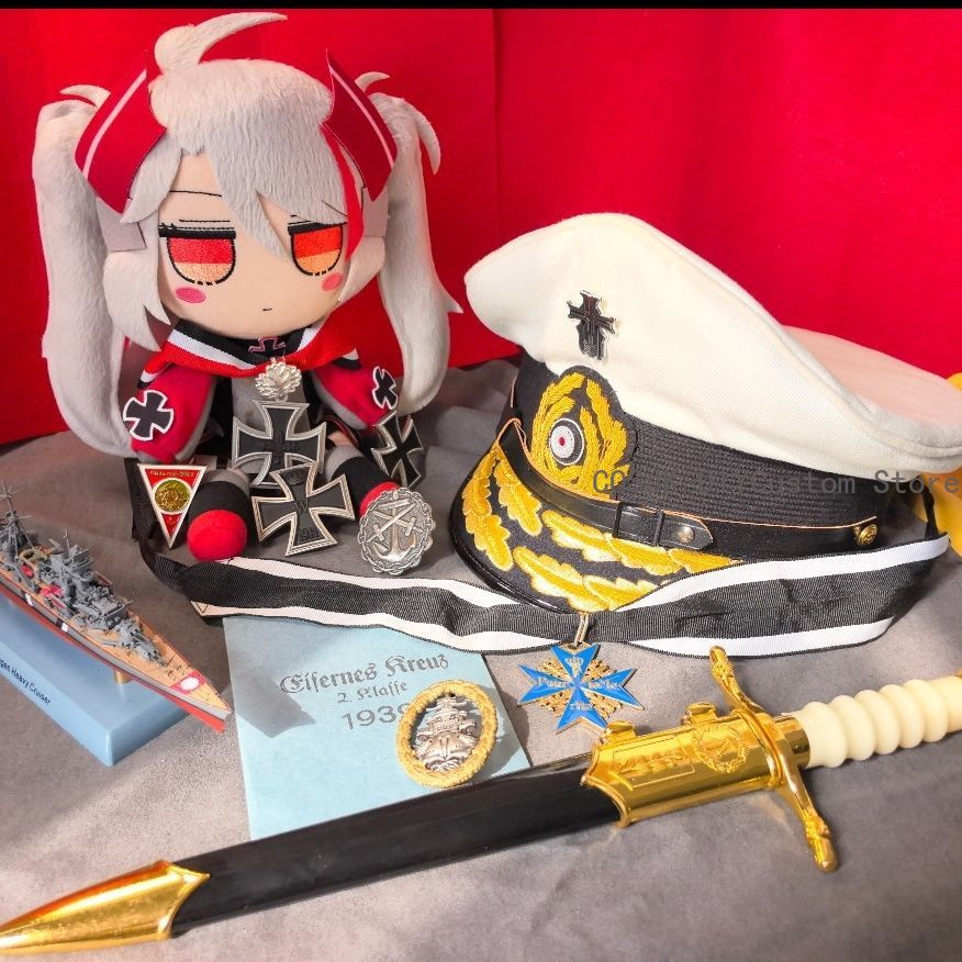 NEW Game KMS Prinz Eugen Attri - Anime Merchandise Figure 评论和价格