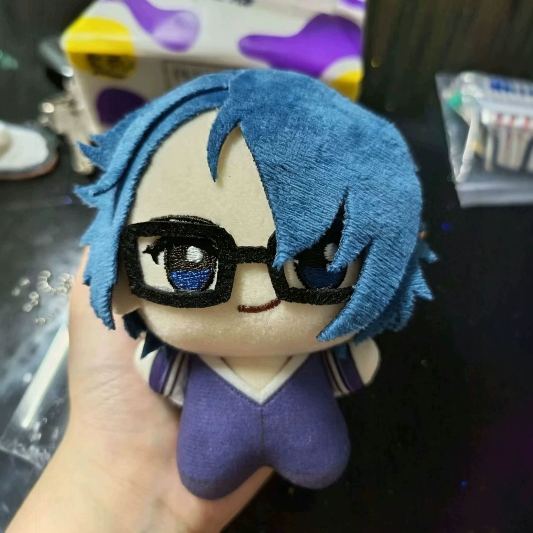 10cm Fushimi Saruhiko Plushie  - Anime Merchandise Figure 评论和价格