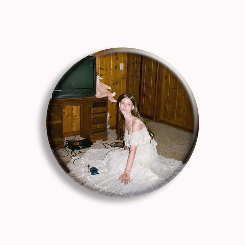 Singer Ethel Cain But Still Be - Pin Button Badge 评论和价格